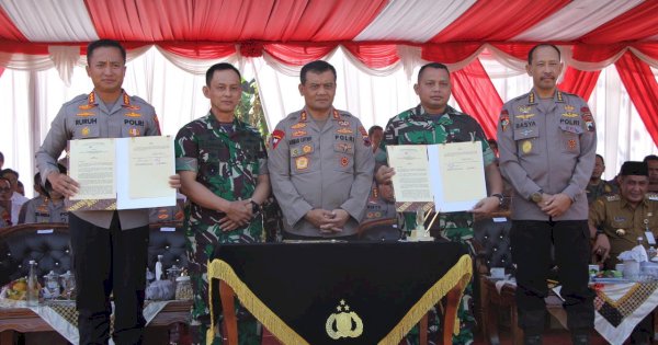Kasdam IV/Diponegoro Bersama Kasiops Korem 072/Pmk Hadiri Latihan Sispamkota di Magelang