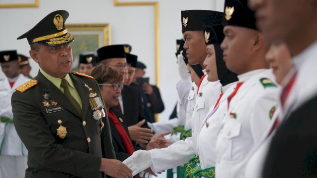 Danrem 072/Pamungkas Kukuhkan Paskibraka DIY 2023