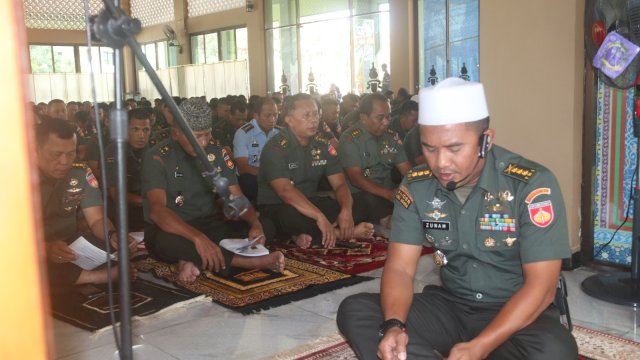 Kodam IV/Diponegoro Gelar Doa Bersama
