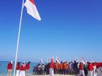 Upacara Hari Kemerdekaan ala PKS, Bentangkan Bendera 78 Meter di Perairan Maros-Pangkep
