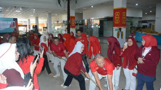 BKPSDMD Makassar Meriahkan HUT RI Dengan Berbagai Lomba Antar Pegawai