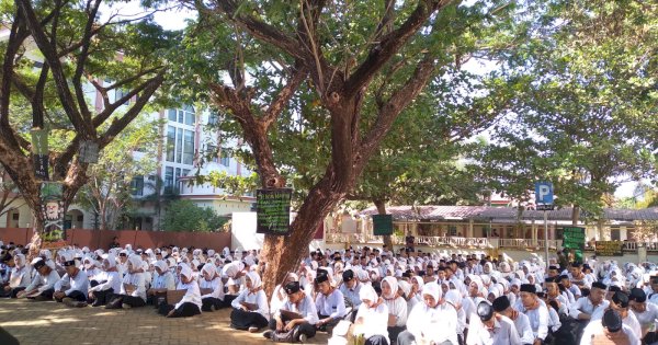 Sambut Maba FDK, Prof Rasyid Ingatkan 774 Mahasiswa Taati Kode Etik Kampus