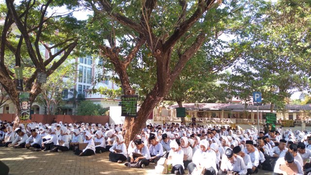 Sambut Maba FDK, Prof Rasyid Ingatkan 774 Mahasiswa Taati Kode Etik Kampus