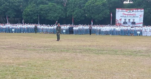 Sosok Prajurit Komandan Upacara Pengibaran Bendera HUT ke-78 RI di Muntilan