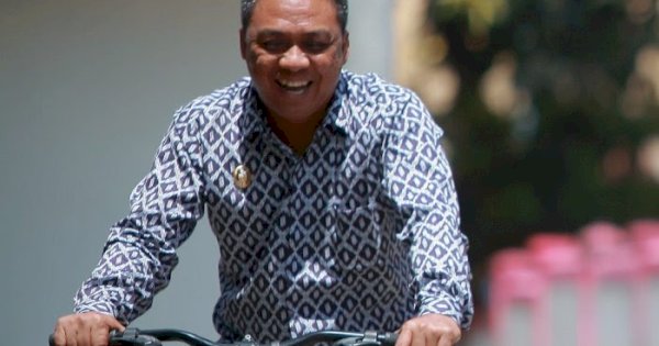 Kejari Buton Tetapkan Mantan Bupati Busel Tersangka Kasus Korupsi