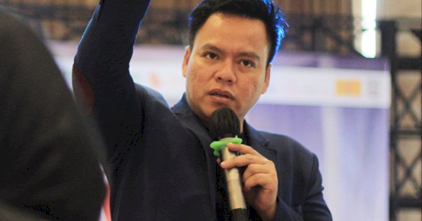 Memimpin dengan Percaya Diri: Pelajaran Kepemimpinan dari Andi Gumilar