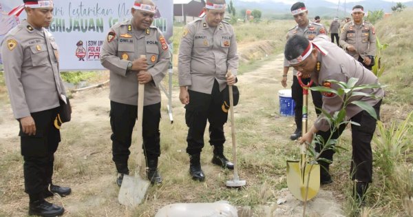 Serukan Aksi Penghijauan, Polda Sulteng Tanam 5.690 Bibit Pohon saat HUT RI ke-78