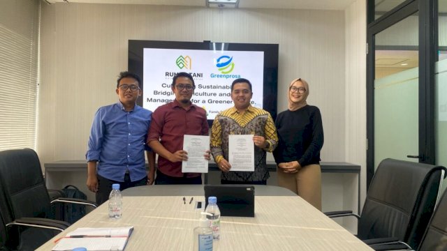 Startup Rumah Tani dan Greenprosa bersinergi dalam pengelolaan sampah dan revitalisasi pertanian berkelanjutan. Foto :ist