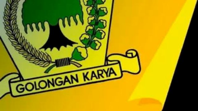 Golkar Palopo Bergejolak, Usul Ketua DPRD Nurhaenih Diganti
