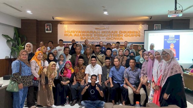 Terpilih Ketua IKA Pesantren GUPPI Gowa, RL: Mari Kembalikan Nama Besar GUPPI