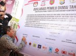 Danny Pomanto dan Forkopimda Makassar Deklarasikan Pemilu Aman dan Damai 2024