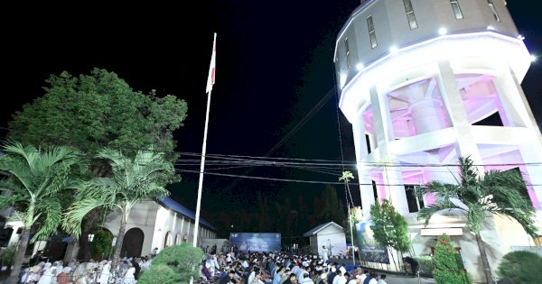 Dibawah Mercusuar, Perumda Air Minum Kota Makassar Gelar Salat Istisqa