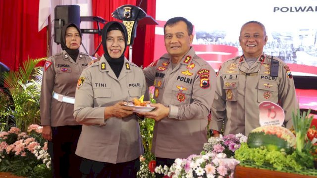 Kapolda Jateng : “Polwan Akan Kita Maksimalkan Dalam Pam Pemilu”