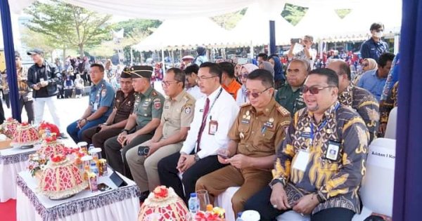 Camat Tallo Serius Dengar Arahan Wali Kota