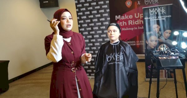 Kerjasama Mitzuko Perintis, Workshop Make Up With MUA Putri Semen Tonasa