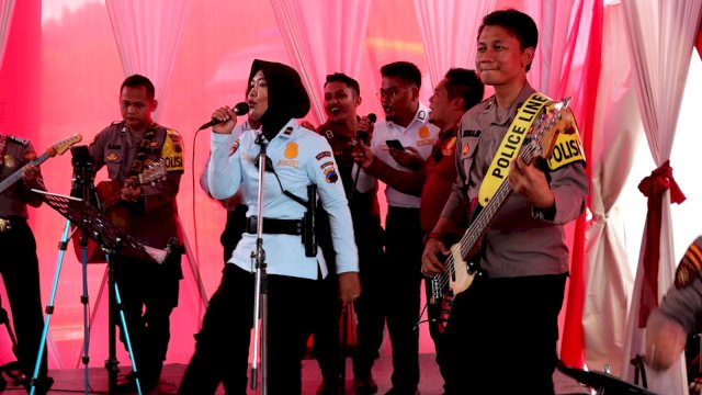 Borobudur Police Band Meriahkan Rakernis Baharkam Polri