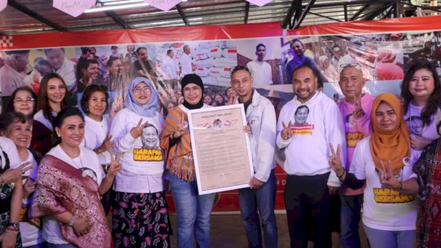 Koordinator Nasional Relawan Prabowo ,Fauzy Baadilla hadiri Deklarasi Relawan Emak-Emak Cinta Prabowo_Cantik dan Cerdas (Etapas_Cadas).Foto:Ist