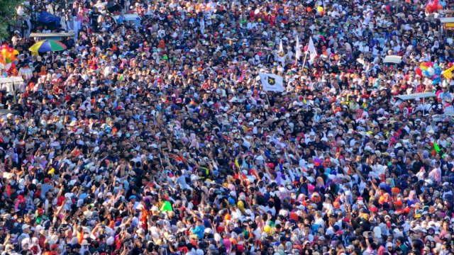 Disambut Lautan Massa di Makassar, Anies-Muhaimin: Luar Biasa!