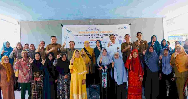 Desa Pattinoang Takalar Jadi Desa Pertama yang Luncurkan Sekolah Lansia