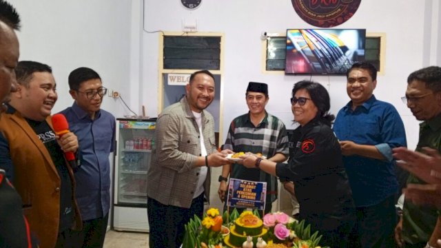 PT.Harianews Nusantara Group launching warkop D'K10 dan syukuran kantor redaksi harian.news. Foto:dok.harian.news