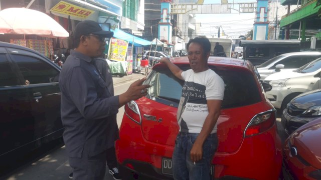 Sinergitas Perumda Parkir &#8211; Polres Pelabuhan Tertibkan Jukir Tak Dilengkapi Id Card