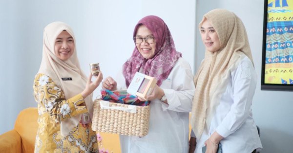 Terima Kunjungan Kerja Dinas Koperasi UMKM dan Perindustrian Kota Balikpapan, Perkenalkan Inkubator UKM