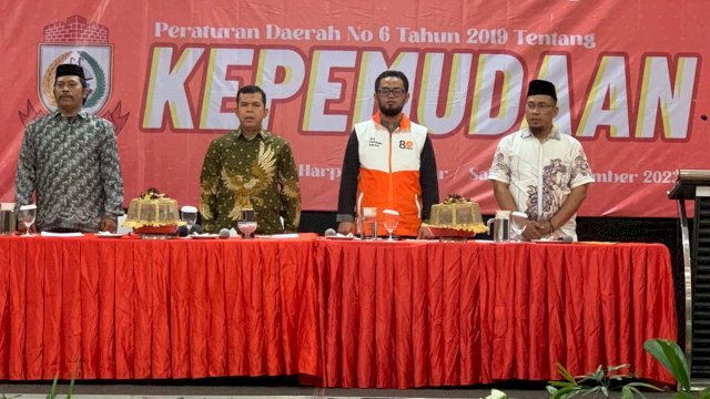 Pesan Ustaz Hadi Saat Sosper Perda Pemuda Makassar