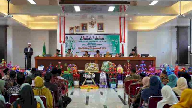 Pj Bupati Takalar Dr Setiawan Aswad hadiri perayaan Maulid Nabi Muhammad SAW di Baruga I Mannindori. Foto:Ist 