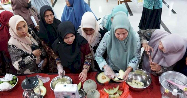 Pemkab dan TP PKK Takalar Sukses Gelar Pelatihan Pengolahan Buah Melon