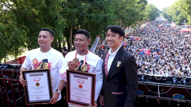 Kumpulkan 482 Ribu Orang di Jalan Sehat Sumpah Pemuda, H Najmuddin Terima Rekor Dunia