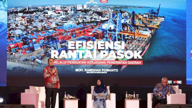 Danny Pomanto dalam seminar Kerja Sama Jejaring Daerah untuk Penguatan Global Value Chain dan Global Supply Chain ASEAN di Jakarta, Kamis (19/10/2023).