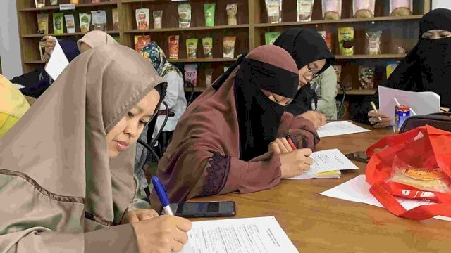 Peserta Eksposure UMKM dan Bisnis Digital program Kerjasama Diskop dan UKM dengan Diskominfo Kota Makassar. Pelatihan ini diperuntukan bagi pelaku UMKM.