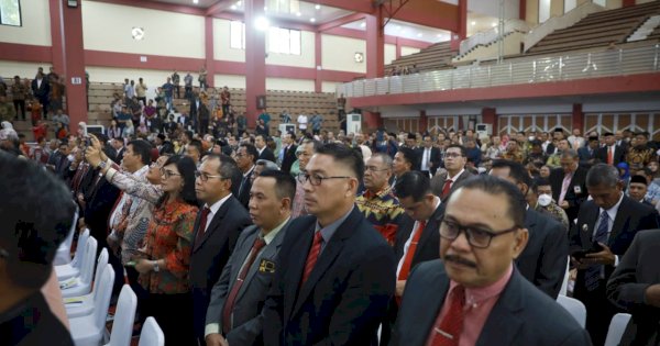 Danny Hadiri Pengukuhan Profesor Kehormatan Pius Lustrilanang, Ini Pesannya