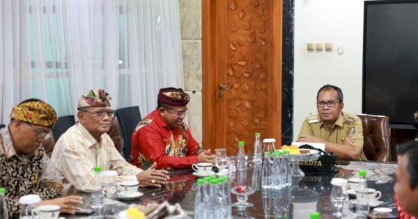 PHDI Sulsel Undang Wali Kota Makassar Peringati 50 Tahun Pura Giri Natha