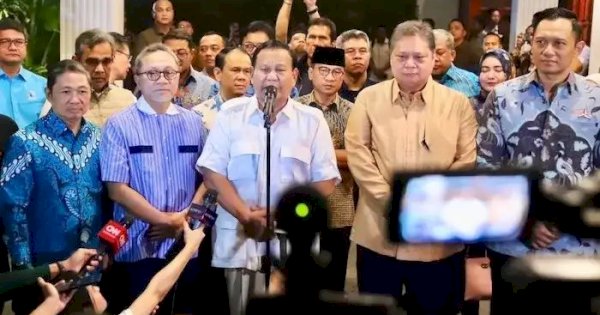 Prabowo – Gibran Mendaftar ke KPU Didampingi Ketum Parpol Koalisi Indonesia Maju