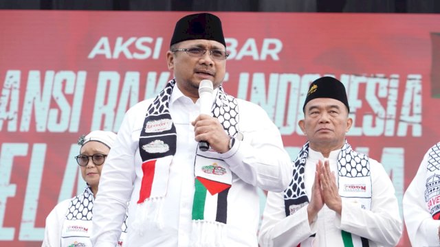 Menag menyampaikan orasi dalam Aksi Akbar Aliansi Rakyat Indonesia Bela Palestina di Monas, Jakarta, Minggu (5/11/2023). Dok. Menag