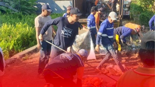 Sabtu Bersih, Kecamatan Manggala Bahu-membahu Tangani Sampah Liar