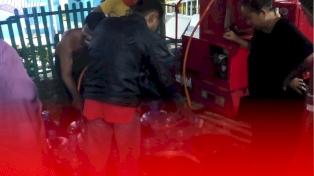 Damtor Manggala Layani Kebutuhan Air di Kampung Baru Antang