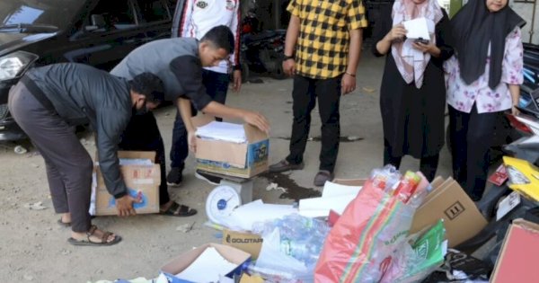 BSU DLH Makassar Lakukan Penimbangan Sampah Bernilai Ekonomi