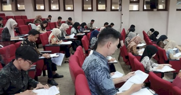 DLH Makassar Gelar Seleksi Tes Tertulis Pemilihan Duta Lingkungan Hidup
