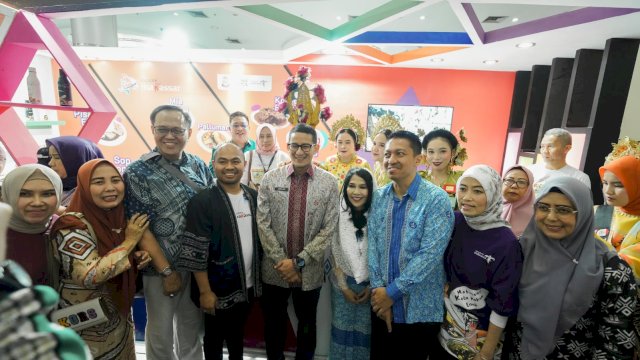 ASITA Travel Fair 2023 di Jakarta; Menparkraf Sandiaga Sebut &lsquo;Makassar Kota Makan Enak&rsquo; Adalah Ide Brilian