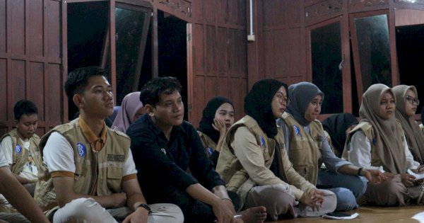 Keseruan Malam Api Unggun di Pantai Tanjung Bayang: Momen Puncak Gen Lead and Talent Extravaganza