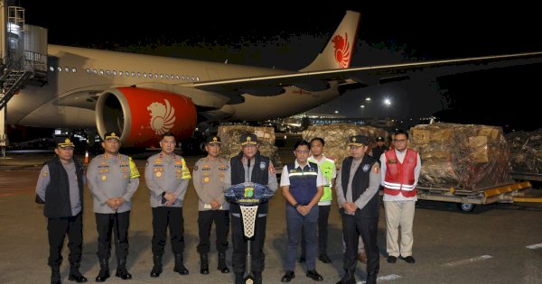 Pesawat Ketiga Berisikan Bantuan Kemanusiaan Bagi Warga Palestina Diberangkatkan