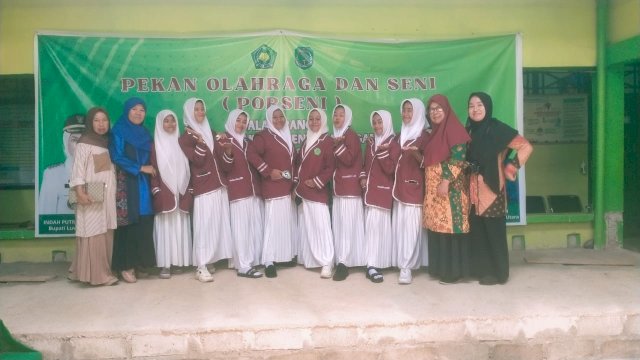 Paduan Suara MTSN Luwu Utara. Foto:Ist 