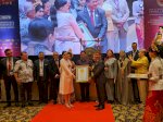 Presiden WOCPM Prof Deby Vinski Terima Dua Rekor Sekaligus