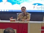 Camat Biringkanaya Instruksikan kepada Petugas Kebersihan untuk Jaga Kebersihan