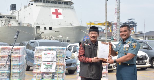 BAZNAS Bersama TNI AL Kirim 50 Ton Bantuan ke Palestina dengan Kapal