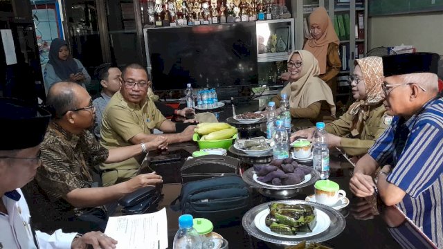 Tim Kemendikbudristek Lakukan Observasi IKM dan P5 di SD Negeri Borong Makassar