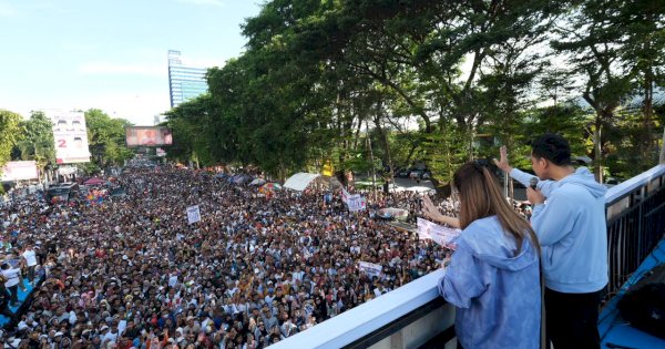 Panitia Catat Pendaftar Jalan Sehat Satu Putara  Bersama Gibran Capat 1 Juta Lebih