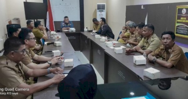Hermanto Wakili Camat Biringkanaya Hadiri Rapat bersama Satpol PP Sulsel